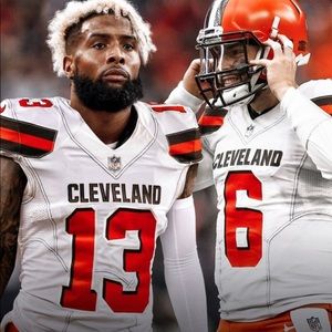 Meet your Posher, Cecil